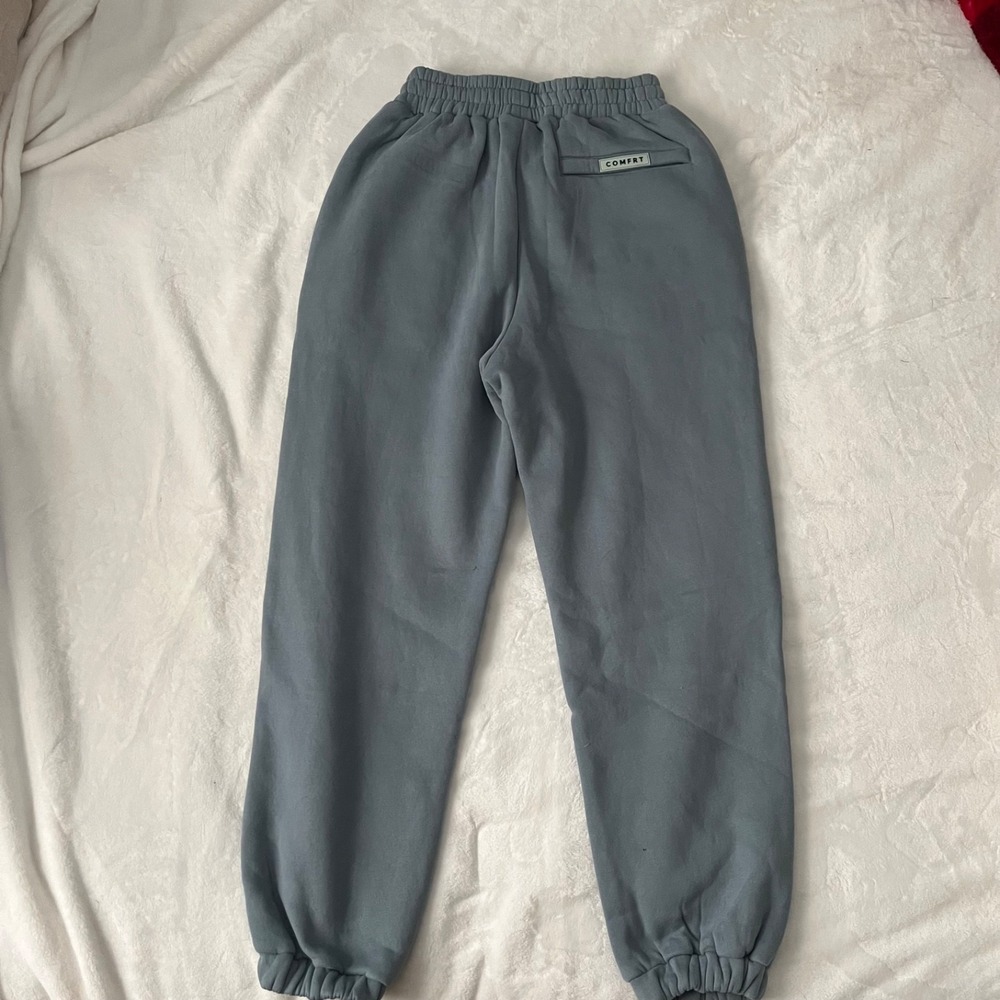 Comfort Travel Essentials Sweatpants Sky Color In Size Small - Picture 3 of 7